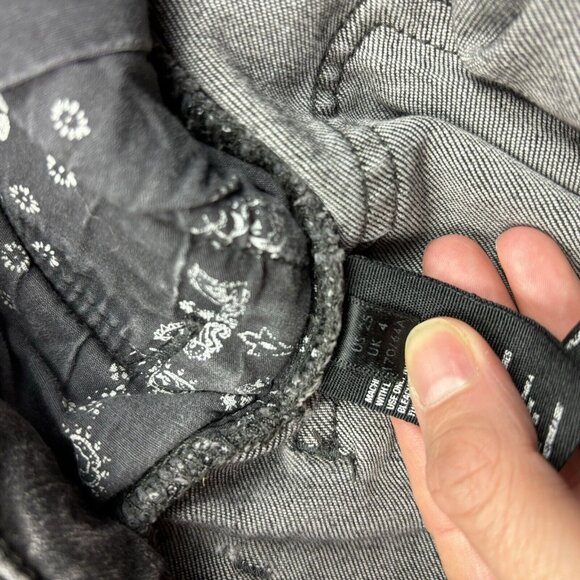 Free People We The Free Black Denim Jeans Zipper Accents Women's Size 25 - Picture 7 of 12